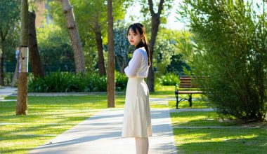 Casual Vibes: Embracing the Effortless Style of 'Your Name's' Mitsuha Miyamizu in Everyday Fashion. - Alihoub